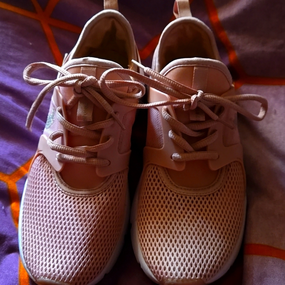 Rose Pink SneckersSize 7 US POLO Rose Pink
